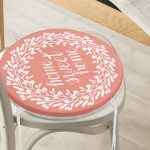 - RealHomes Yuvarlak Fermuarlı Minder - Realhomes  Home Sweet Home Dijital Baskılı Yuvarlak Fermuarlı Sandalye Minderi Realhomes