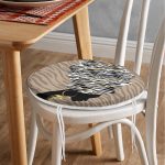 Vizon Zeminde Zenci Kadın Tasarımlı Modern Yuvarlak Fermuarlı Sandalye Minderi Realhomes