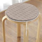 - RealHomes Yuvarlak Fermuarlı Minder - Realhomes  Özel Tasarım Kahve İkat Desenli Dijital Baskılı Yuvarlak Fermuarlı Sandalye Minderi Realhomes