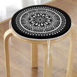 - RealHomes Yuvarlak Fermuarlı Minder - Realhomes Siyah Beyaz Çiçek Desenli Mandala Motifli Yuvarlak Fermuarlı Sandalye Minderi Realhomes