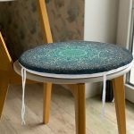 - RealHomes Yuvarlak Fermuarlı Minder - Realhomes Lacivert Desenli Gold Mandala Motifli Yuvarlak Fermuarlı Sandalye Minderi Realhomes