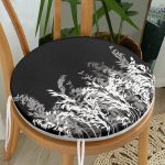 - RealHomes Yuvarlak Fermuarlı Minder - Realhomes  Siyah Zeminde Beyaz Ve Gri Çiçek Temalı Özel Tasarım Yuvarlak Fermuarlı Sandalye Minderi Realhomes