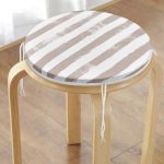 - RealHomes Yuvarlak Fermuarlı Minder - Realhomes  Siyah Çizgili Motifli Modern Yuvarlak Fermuarlı Sandalye Minderi Realhomes
