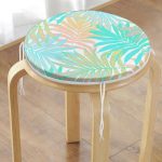 - RealHomes Yuvarlak Fermuarlı Minder - Realhomes  Mavi Ve Pembe Yaprak Çizimli Özel Tasarım Dijital Baskılı Yuvarlak Fermuarlı Sandalye Minderi Realhomes