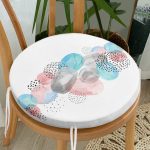 - RealHomes Yuvarlak Fermuarlı Minder - Realhomes  Beyaz Zeminde Renkli Yumurta Desenli Özel Tasarım Yuvarlak Fermuarlı Sandalye Minderi Realhomes