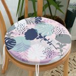 - RealHomes Yuvarlak Fermuarlı Minder - Realhomes  Realhomes Tropik Yaprak Motifli Modern Dijital Baskılı Yuvarlak Fermuarlı Sandalye Minderi Realhomes