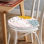 Kare Zeminde Yağlı Boya Çizimli Yuvarlak Fermuarlı Sandalye Minderi Realhomes