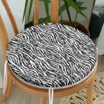 - RealHomes Yuvarlak Fermuarlı Minder - Realhomes  Zebra Desenli Özel Tasarım Yuvarlak Fermuarlı Sandalye Minderi Realhomes