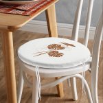 - RealHomes Yuvarlak Fermuarlı Minder - Realhomes  Gri Zeminde Palmiye Yaprakları Motifli Yuvarlak Fermuarlı Sandalye Minderi Realhomes