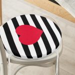 - RealHomes Yuvarlak Fermuarlı Minder - Realhomes  Modern Kalp Desenli Dijital Baskılı Yuvarlak Fermuarlı Sandalye Minderi Realhomes