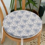 - RealHomes Yuvarlak Fermuarlı Minder - Realhomes Gri Zeminde Geometrik Çiçek Motifli Yuvarlak Fermuarlı Sandalye Minderi Realhomes