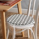 - RealHomes Yuvarlak Fermuarlı Minder - Realhomes Puantiyeli Dijital Baskılı Yuvarlak Fermuarlı Sandalye Minderi Realhomes