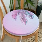 - RealHomes Yuvarlak Fermuarlı Minder - Realhomes  Toz Mavisi Zeminli Tropik Yapraklı Özel Tasarım Modern Yuvarlak Fermuarlı Sandalye Minderi Realhomes