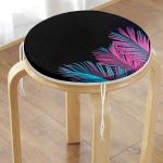 - RealHomes Yuvarlak Fermuarlı Minder - Realhomes  Siyah Zeminli Tropik Yapraklı Özel Tasarım Yuvarlak Fermuarlı Sandalye Minderi Realhomes