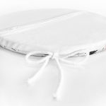 - RealHomes Yuvarlak Fermuarlı Minder - Realhomes  Beyaz Zeminde Anlamsız Çizgiler Motifli Yuvarlak Fermuarlı Sandalye Minderi Realhomes