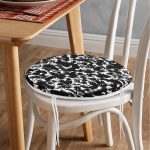 - RealHomes Yuvarlak Fermuarlı Minder - Realhomes Beyaz Zeminde Anlamsız Çizgiler Desenli Yuvarlak Fermuarlı Sandalye Minderi Realhomes