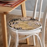 - RealHomes Yuvarlak Fermuarlı Minder - Realhomes Siyah Leopar Zeminde Kurumuş Yaprak Motifli Modern Yuvarlak Fermuarlı Sandalye Minderi Realhomes