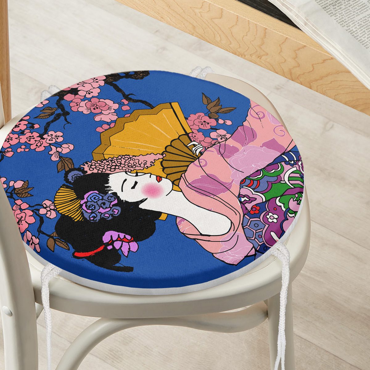 Çiçek Desenli Yelpazeli Japon Kız Motifli Modern Yuvarlak Fermuarlı Sandalye Minderi Realhomes