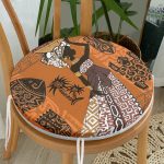 - RealHomes Yuvarlak Fermuarlı Minder - Realhomes Çanaklı Arap Kadın Motifli Yuvarlak Fermuarlı Sandalye Minderi Realhomes