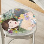 - RealHomes Yuvarlak Fermuarlı Minder - Realhomes Japon Kültürü Zeminli Gül Tutan Japon Kadın Modern Yuvarlak Fermuarlı Sandalye Minderi Realhomes