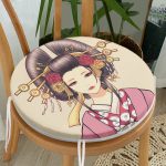 - RealHomes Yuvarlak Fermuarlı Minder - Realhomes Masum Baskan Japon Kız Motifli Modern Yuvarlak Fermuarlı Sandalye Minderi Realhomes