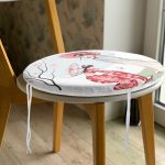 - RealHomes Yuvarlak Fermuarlı Minder - Realhomes  Dal Detaylı Şemsiyeli Japon Kızlar Modern Yuvarlak Fermuarlı Sandalye Minderi Realhomes