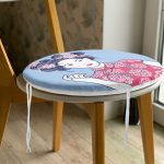 İnci Kolyeli Japon Kadın Dijital Baskılı Modern Yuvarlak Fermuarlı Sandalye Minderi Realhomes