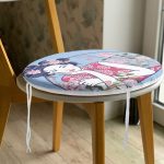 - RealHomes Yuvarlak Fermuarlı Minder - Realhomes  İnci Kolyeli Japon Kadın Dijital Baskılı Modern Yuvarlak Fermuarlı Sandalye Minderi Realhomes