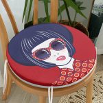 - RealHomes Yuvarlak Fermuarlı Minder - Realhomes Popart İllüstrasyon Kadın Figürlü Dijital Baskılı Özel Tasarım Modern Yuvarlak Fermuarlı Sandalye Minderi Realhomes