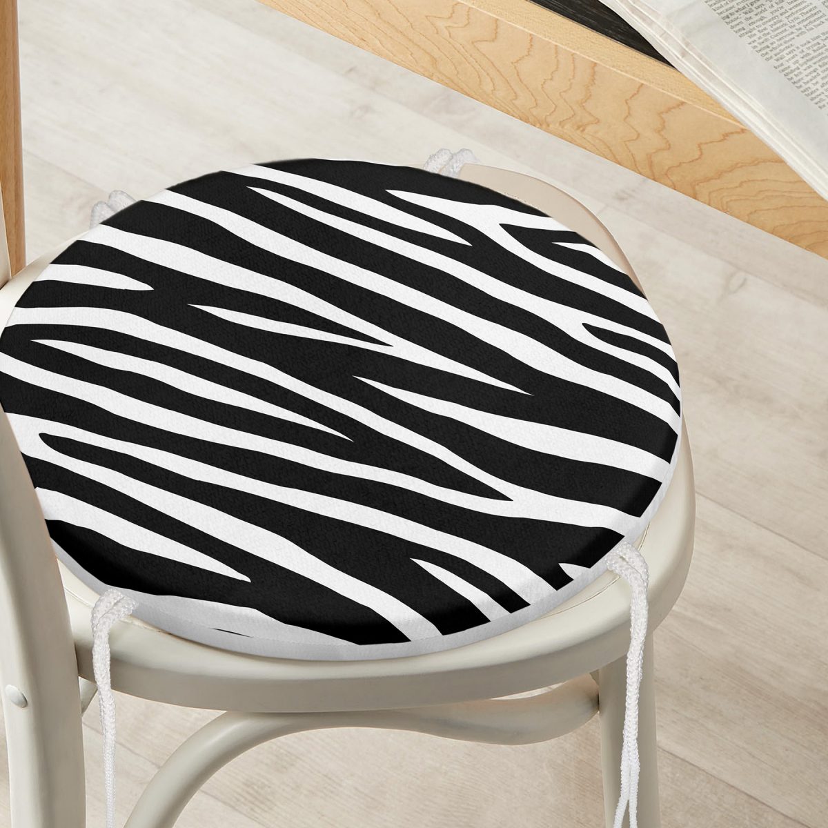Zebra Derisi Desenli Dijital Baskılı Modern Yuvarlak Fermuarlı Sandalye Minderi Realhomes