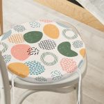 - RealHomes Yuvarlak Fermuarlı Minder - Realhomes  Ekru Zeminde Geometrik Zeminler Dijital Baskılı Modern Yuvarlak Fermuarlı Sandalye Minderi Realhomes