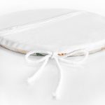 - RealHomes Yuvarlak Fermuarlı Minder - Realhomes  Ekru Zeminli Yaprak Motifler Dijital Baskılı Modern Yuvarlak Fermuarlı Sandalye Minderi Realhomes