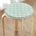 - RealHomes Yuvarlak Fermuarlı Minder - Realhomes  Yeşil Zeminde Deniz Kabuğu Desenli Dijital Baskılı Modern Yuvarlak Fermuarlı Sandalye Minderi Realhomes