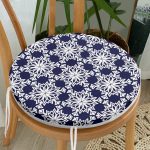 - RealHomes Yuvarlak Fermuarlı Minder - Realhomes Beyaz Zeminli Soft Renkli Yapraklı Dijital Baskılı Modern Yuvarlak Fermuarlı Sandalye Minderi Realhomes