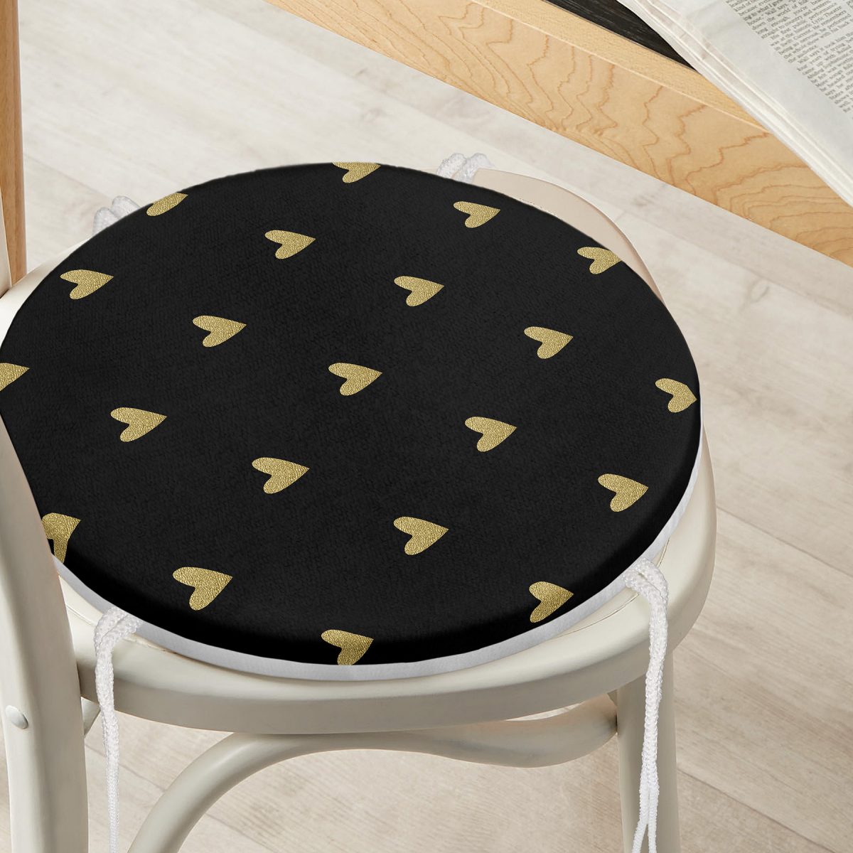 Siyah Zeminde Gold Puantiyeli Dijital Baskılı Modern Yuvarlak Fermuarlı Sandalye Minderi Realhomes