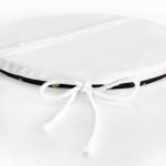 - RealHomes Yuvarlak Fermuarlı Minder - Realhomes  Siyah Zeminde Gold Puantiyeli Dijital Baskılı Modern Yuvarlak Fermuarlı Sandalye Minderi Realhomes