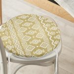 - RealHomes Yuvarlak Fermuarlı Minder - Realhomes  Gold Zeminde Beyaz Bohem Çizimli Dijital Baskılı Modern Yuvarlak Fermuarlı Sandalye Minderi Realhomes