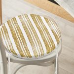 - RealHomes Yuvarlak Fermuarlı Minder - Realhomes  Beyaz Zeminde Gold Renkli Yaprak Desenli Dijital Baskılı Modern Yuvarlak Fermuarlı Sandalye Minderi Realhomes