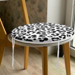 - RealHomes Yuvarlak Fermuarlı Minder - Realhomes  Renkli Zemin Üzerinde Onedraw Çizimli Dijital Baskılı Modern Yuvarlak Fermuarlı Sandalye Minderi Realhomes