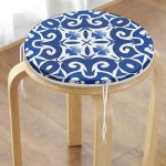 - RealHomes Yuvarlak Fermuarlı Minder - Realhomes  Mavi Zemin Üzerinde Çini Desenli Dijital Baskılı Modern Yuvarlak Fermuarlı Sandalye Minderi Realhomes