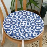 - RealHomes Yuvarlak Fermuarlı Minder - Realhomes  Beyaz Zemin Üzerinde Çini Desenli Dijital Baskılı Modern Yuvarlak Fermuarlı Sandalye Minderi Realhomes