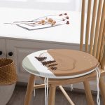 - RealHomes Yuvarlak Fermuarlı Minder - Realhomes  Beyaz Zeminde Çam Ağacı Desenli Dijital Baskılı Modern Yuvarlak Fermuarlı Sandalye Minderi Realhomes