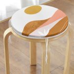 - RealHomes Yuvarlak Fermuarlı Minder - Realhomes  Pastel Renkli Zemin Üzerinde Onedraw Çizimli Dijital Baskılı Modern Yuvarlak Fermuarlı Sandalye Minderi Realhomes