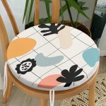 - RealHomes Yuvarlak Fermuarlı Minder - Realhomes  Renkli Zemin Üzerinde Onedraw Çizimli Yaprak Motifli Dijital Baskılı Modern Yuvarlak Fermuarlı Sandalye Minderi Realhomes