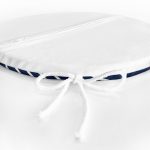 - RealHomes Yuvarlak Fermuarlı Minder - Realhomes  Beyaz Zemin Üzerinde Renkli Yengeç Desenli Dijital Baskılı Modern Yuvarlak Fermuarlı Sandalye Minderi Realhomes