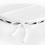 Beyaz Zemin Üzerinde Gold Detaylı Puantiye Dijital Baskılı Modern Yuvarlak Fermuarlı Sandalye Minderi Realhomes