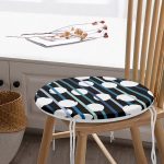 - RealHomes Yuvarlak Fermuarlı Minder - Realhomes Siyah Zemin Üzerinde Beyaz Puantiyeli Dijital Baskılı Modern Yuvarlak Fermuarlı Sandalye Minderi Realhomes