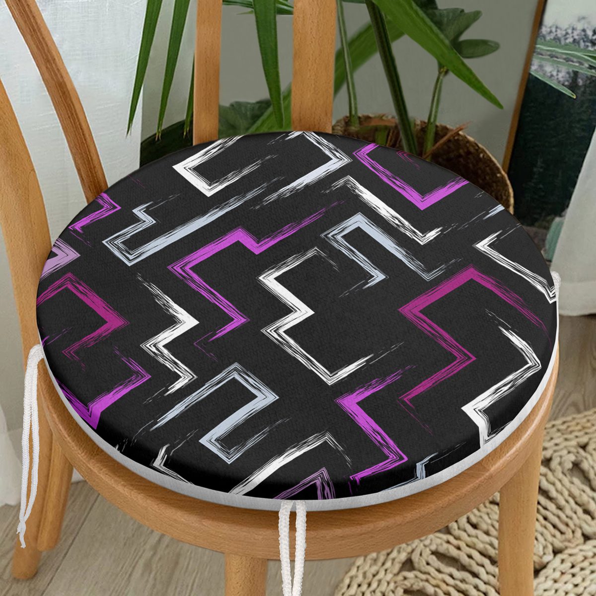 Siyah Zemin Üzerinde Renkli Geometrik Desenli Dijital Baskılı Modern Yuvarlak Fermuarlı Sandalye Minderi Realhomes
