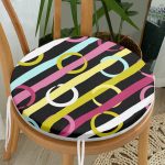 - RealHomes Yuvarlak Fermuarlı Minder - Realhomes  Siyah Zemin Üzerinde Modern Çizgili Renkli Puantiyeli Dijital Baskılı Modern Yuvarlak Fermuarlı Sandalye Minderi Realhomes