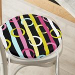 - RealHomes Yuvarlak Fermuarlı Minder - Realhomes  Siyah Zemin Üzerinde Modern Çizgili Renkli Puantiyeli Dijital Baskılı Modern Yuvarlak Fermuarlı Sandalye Minderi Realhomes